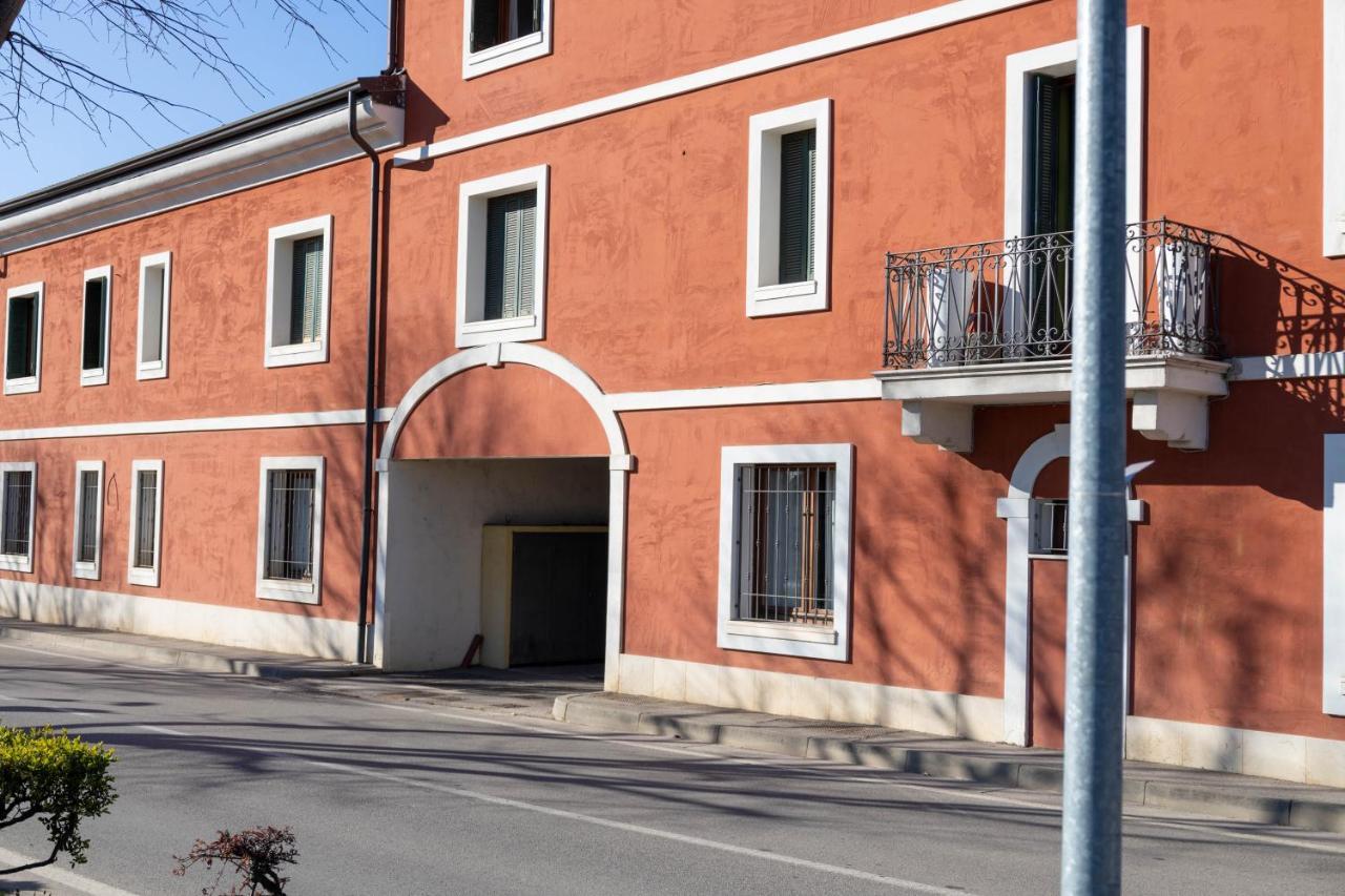 Maison 140 Lonato Εξωτερικό φωτογραφία